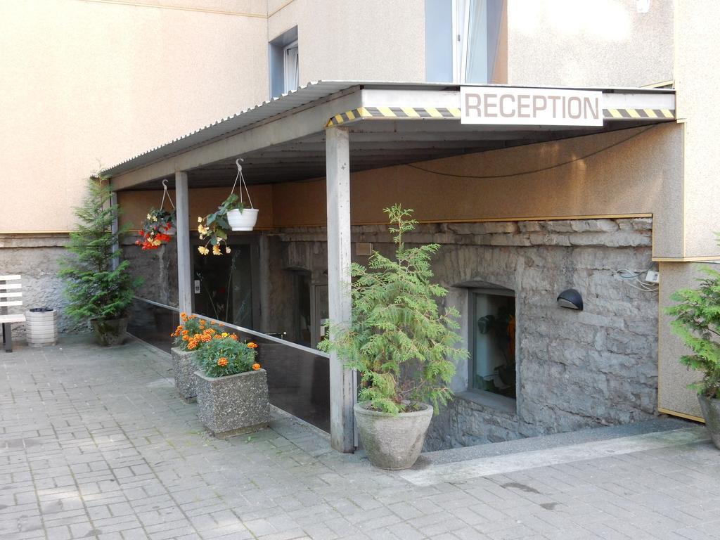 טאלין Tatari 53 Hotel מראה חיצוני תמונה